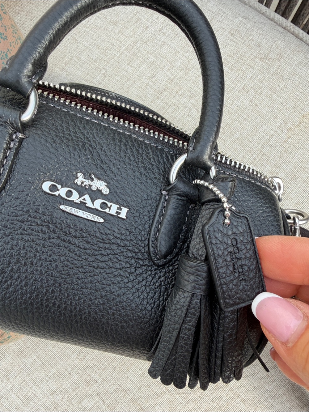 Coach Black Pebbled Leather Crossbody Barrel bag - Picture 2 of 9